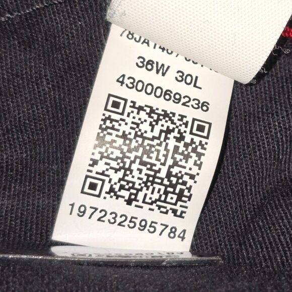 Tommy Hilfiger - Men's 36W x 30L - Black - Straight Jean - Picture 8 of 9